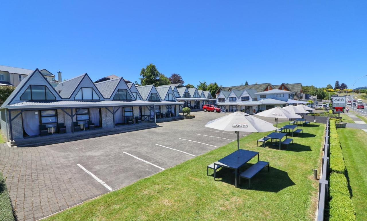 Gables Lakefront Resort Таупо Екстер'єр фото
